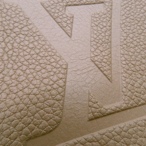 LOUIS VUITTON Speedy Bandouliere Size 25 Monogram Empreinte Leather Tourtere. - Picture 6 of 15